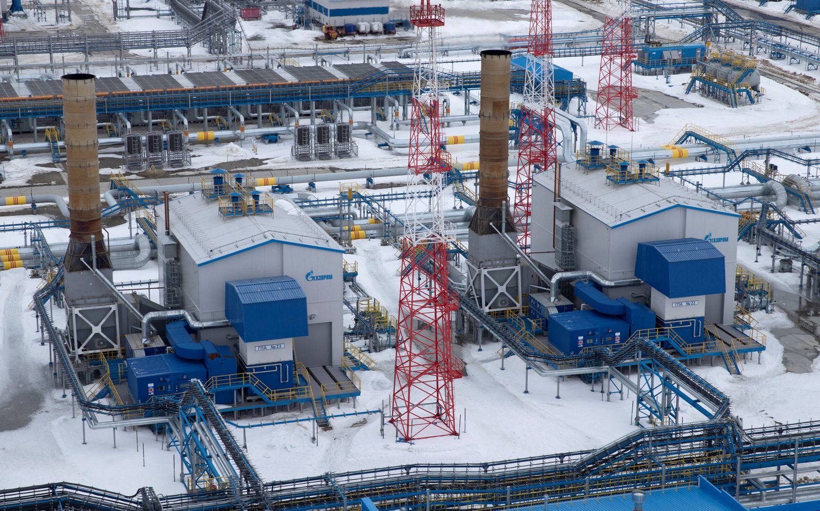 FILE PHOTO: A view shows a gas processing facility, operated by Gazprom company, at Bovanenkovo gas field on the Arctic Yamal peninsula, Russia May 21, 2019. Picture taken May 21, 2019. REUTERS/Maxim Shemetov